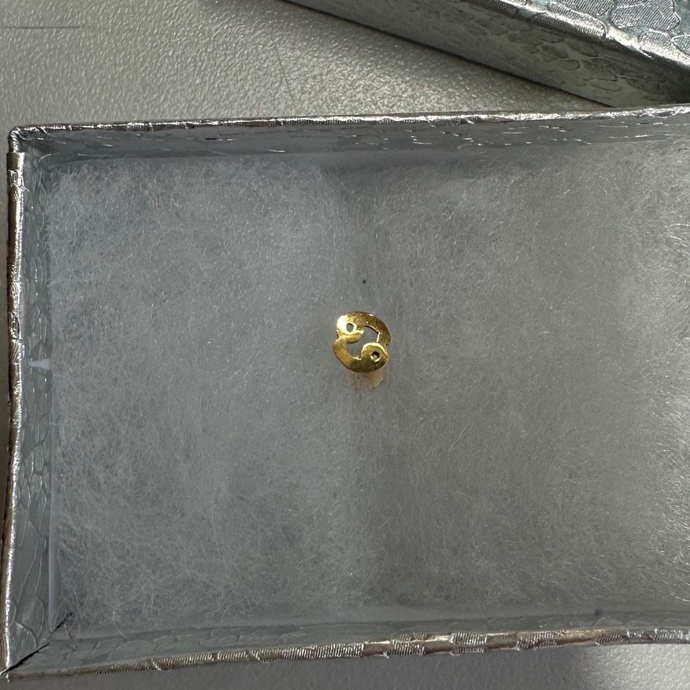 Steel Zodiac Labret (Cancer, yellow gold, 16g 5/16")